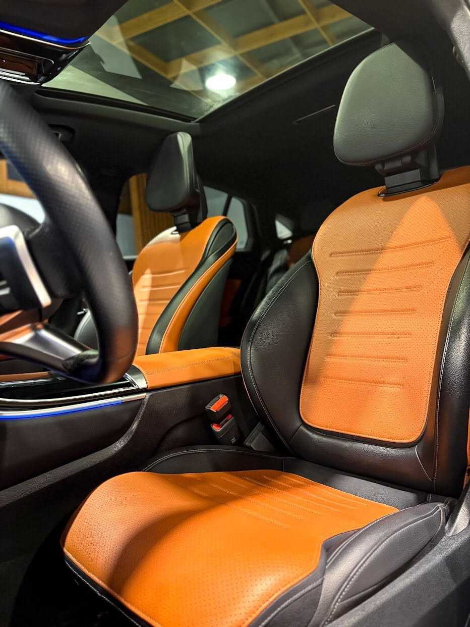 Mercedes Benz GLC300 2024