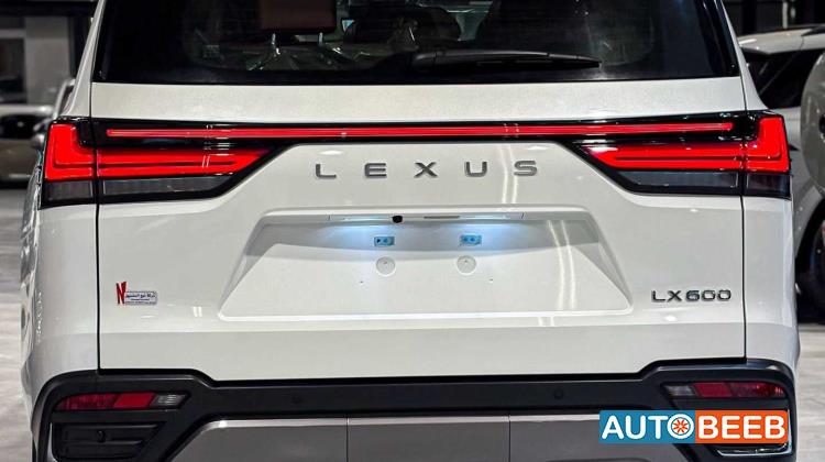 لكزس LX600 2025