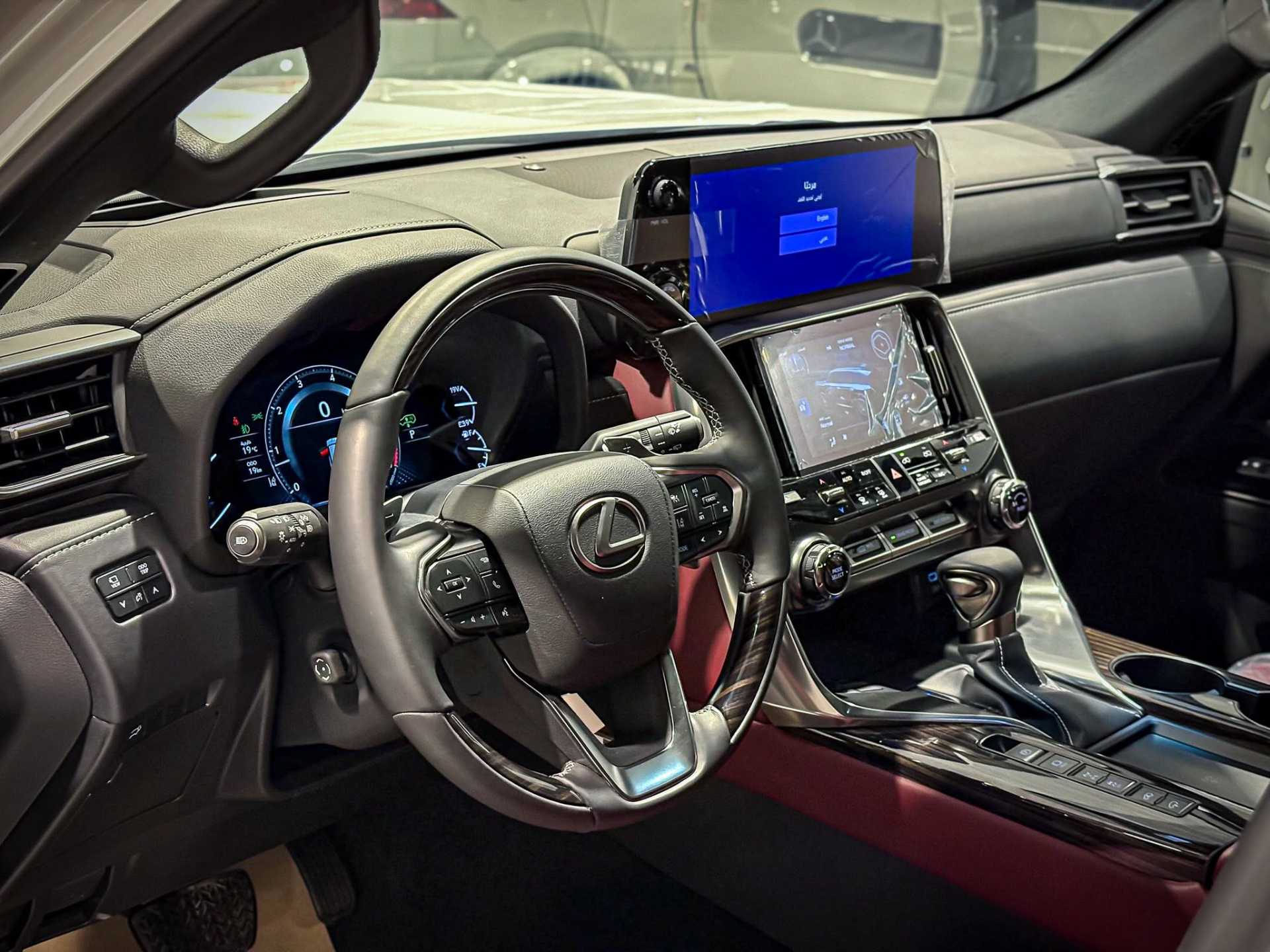 لكزس LX600 2025