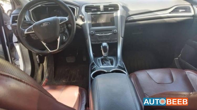 Ford Fusion 2015