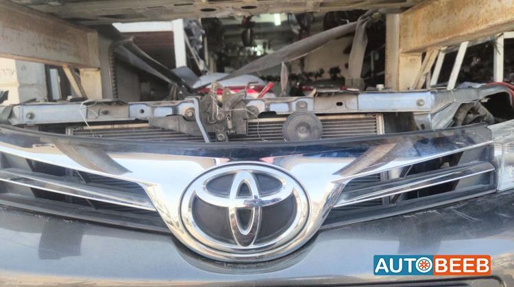 Body  Grilles Toyota Corolla