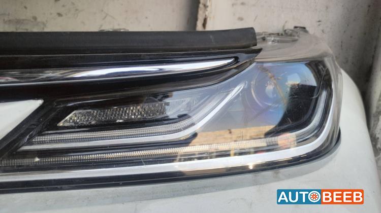 Lights Front light Toyota Corolla