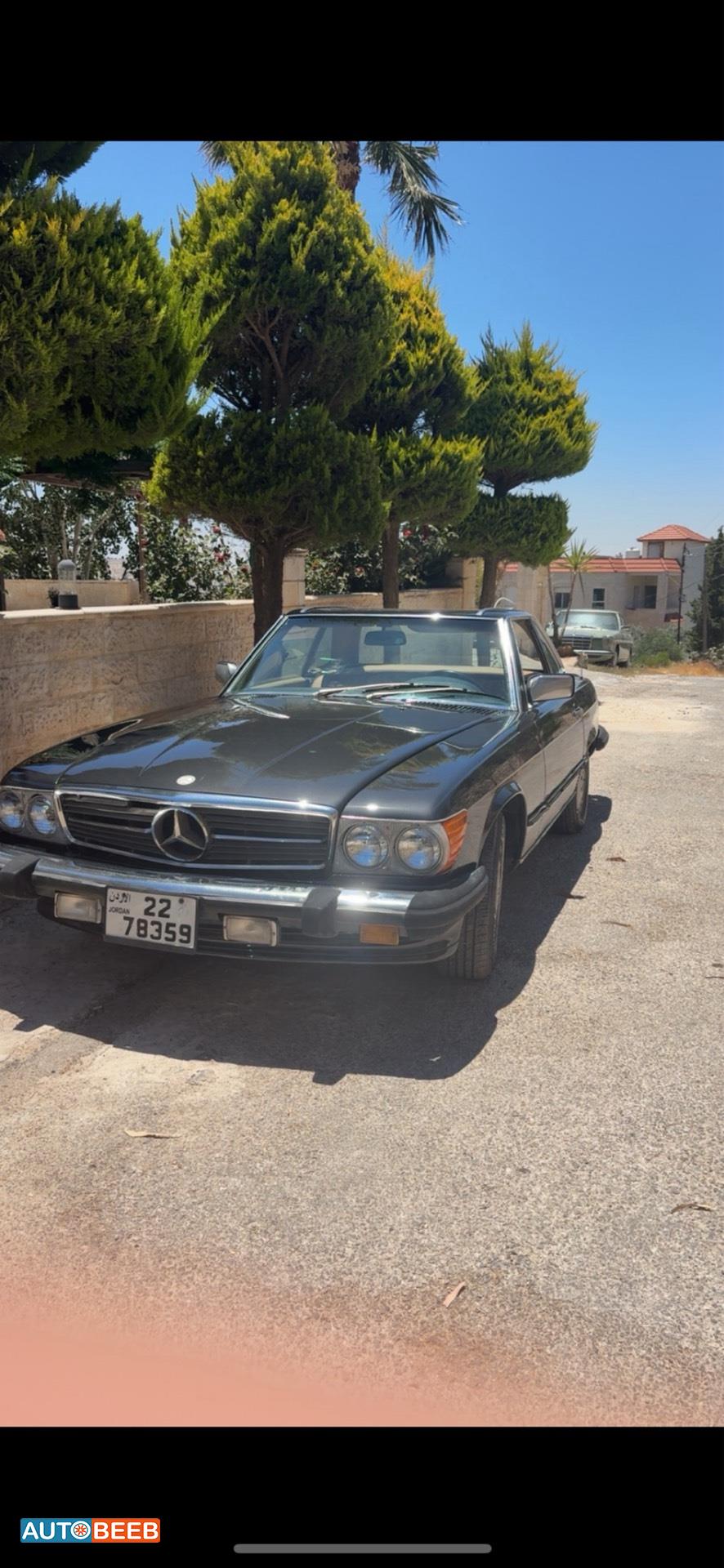 مرسيدس بنز SL560 1987