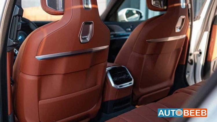 بي ام دبليو 750e xDrive 2024