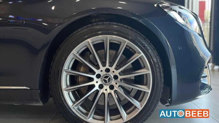 مرسيدس بنز S560 2020