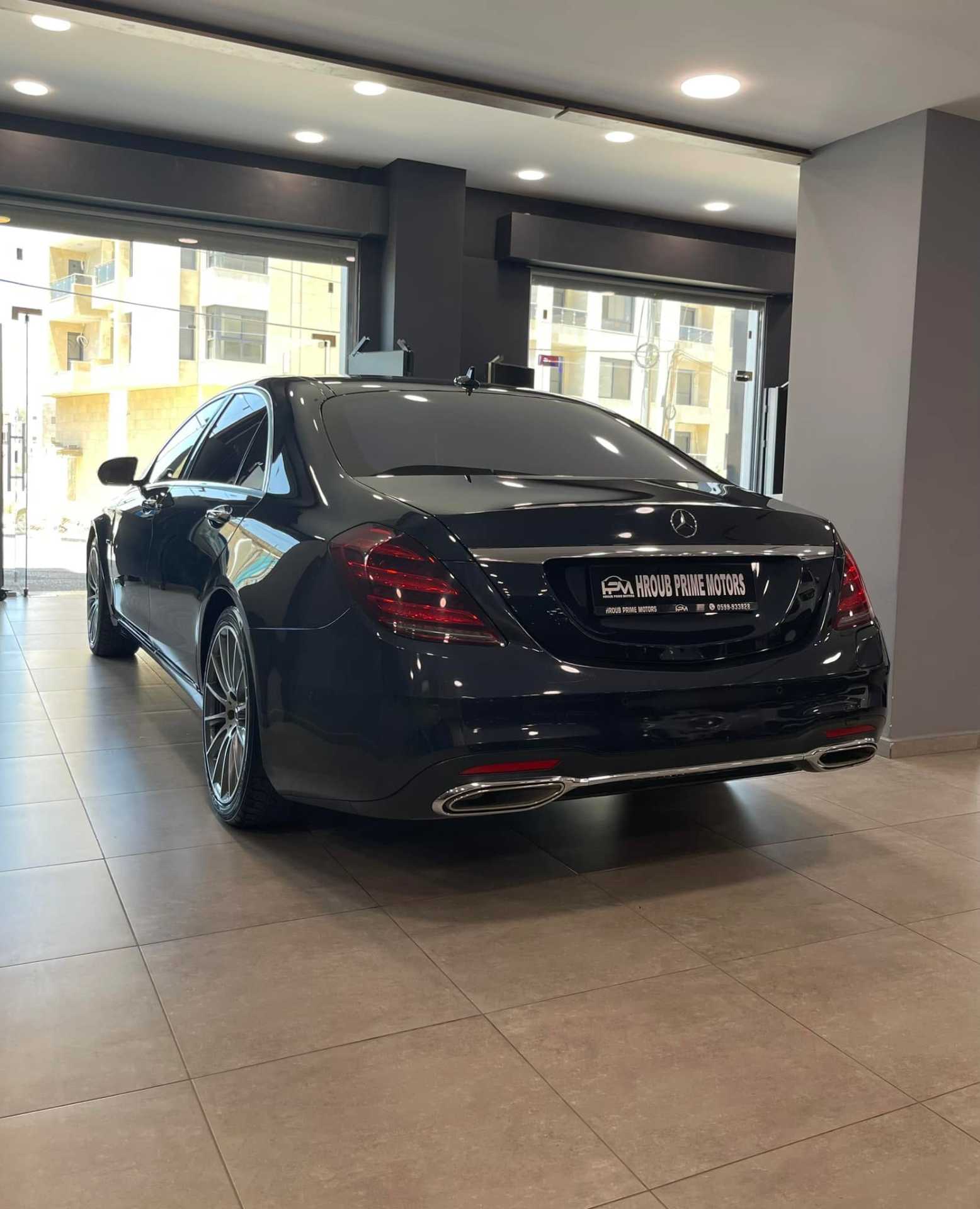 مرسيدس بنز S560 2020