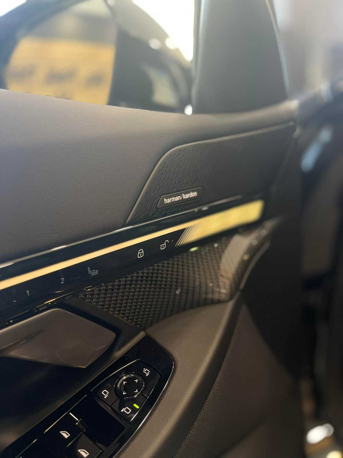 بي ام دبليو 530e 2025