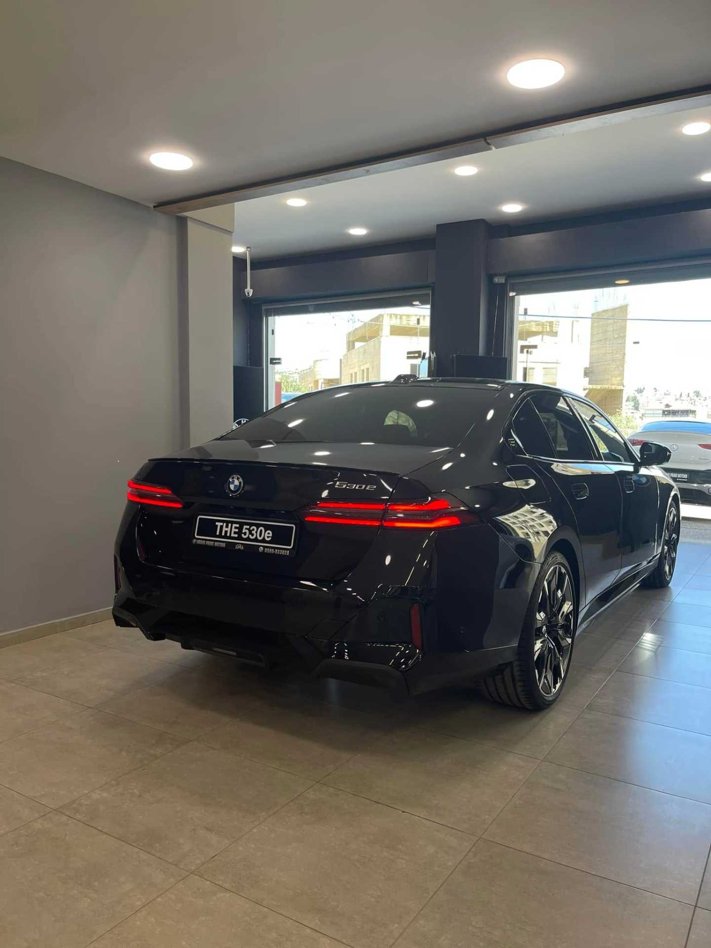 بي ام دبليو 530e 2025