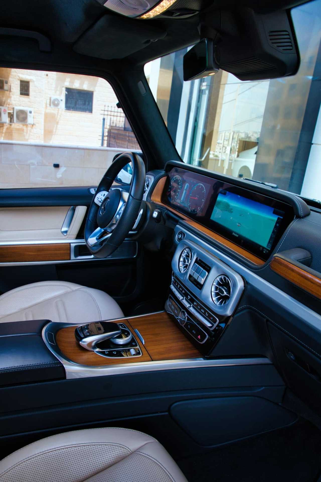 Mercedes Benz G400 2024