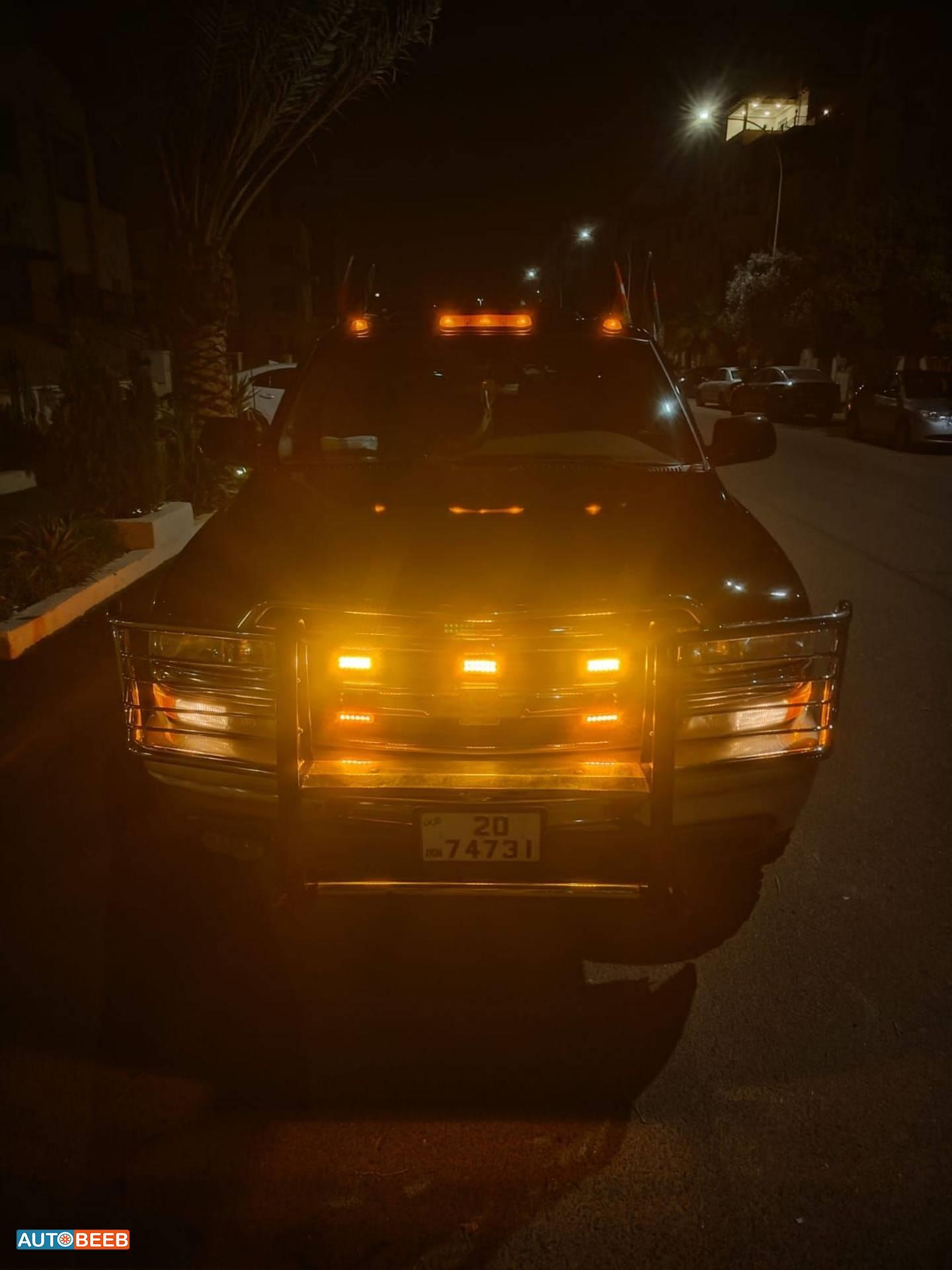 Chevrolet Suburban 2005