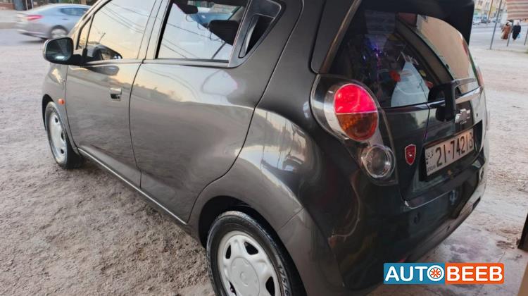 Chevrolet Spark 2015
