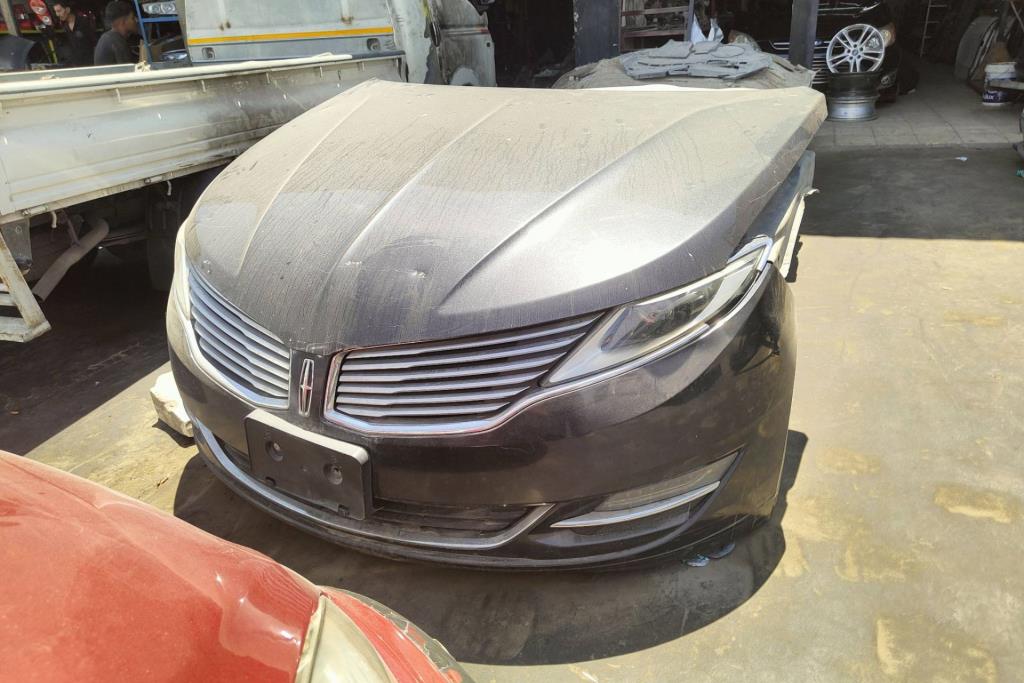 Body  Front clip Lincoln MKZ