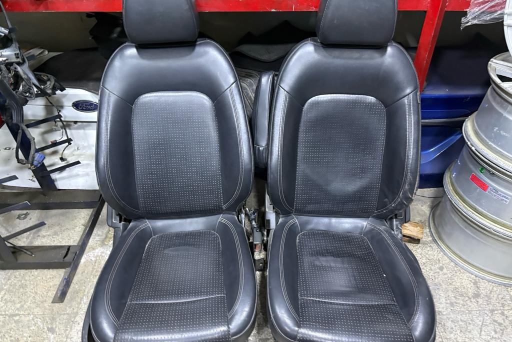 Cabin  Seat Chevrolet Sonic