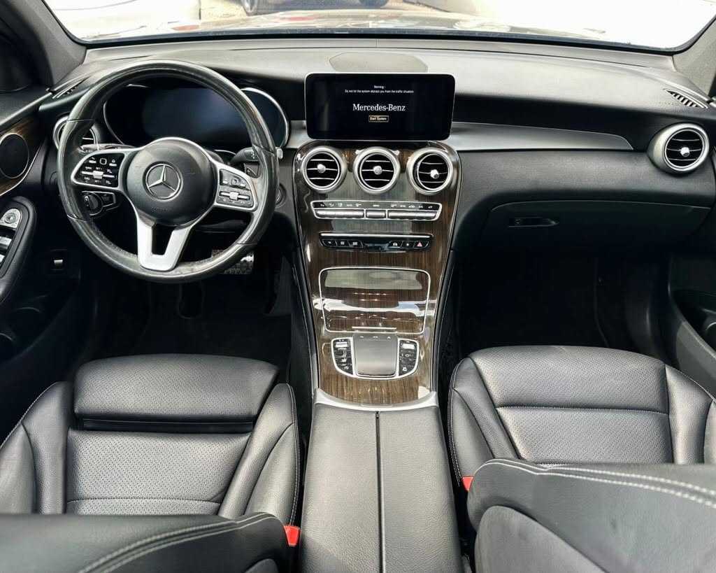مرسيدس بنز GLC300 2020