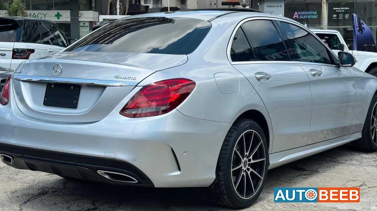 Mercedes Benz C300 2018