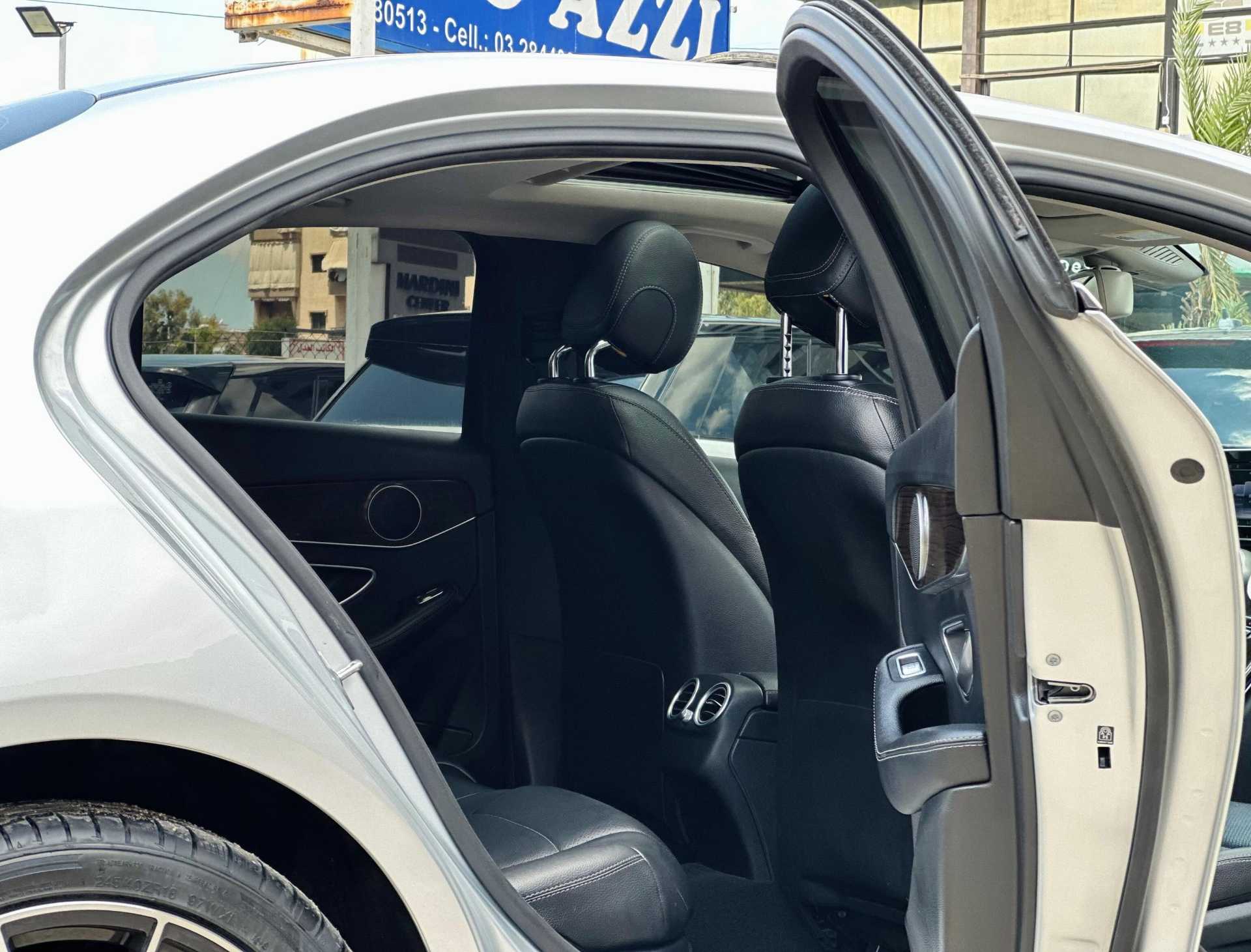 Mercedes Benz C300 2018