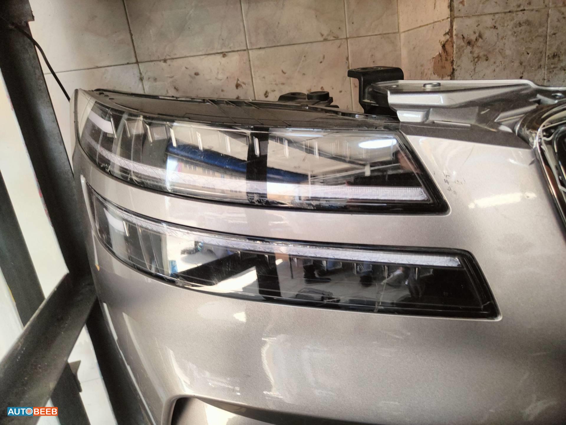 Lights Front light Genesis G70