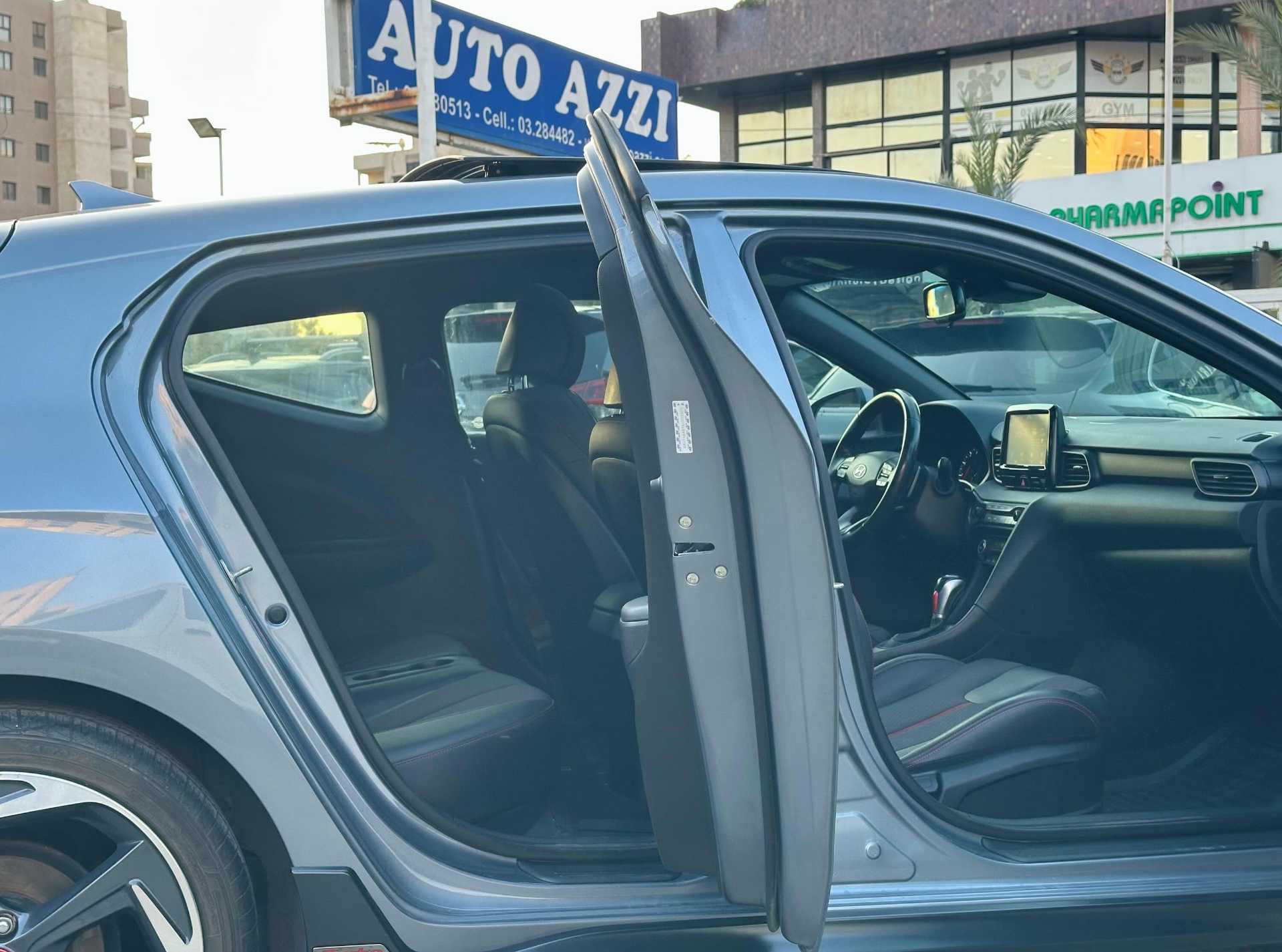 Hyundai Veloster 2019