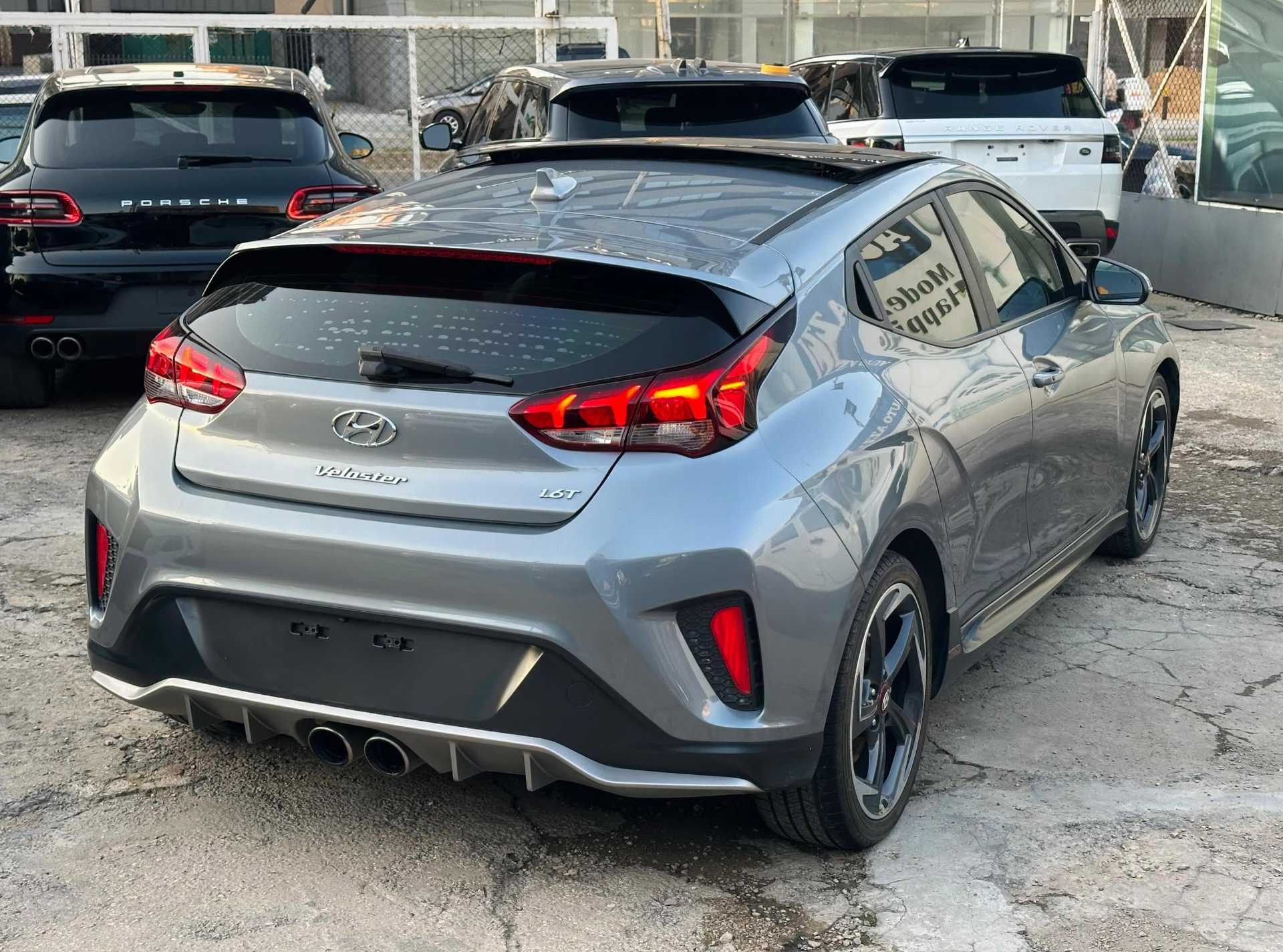 Hyundai Veloster 2019
