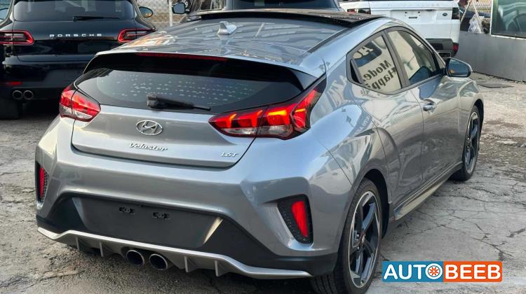 Hyundai Veloster 2019