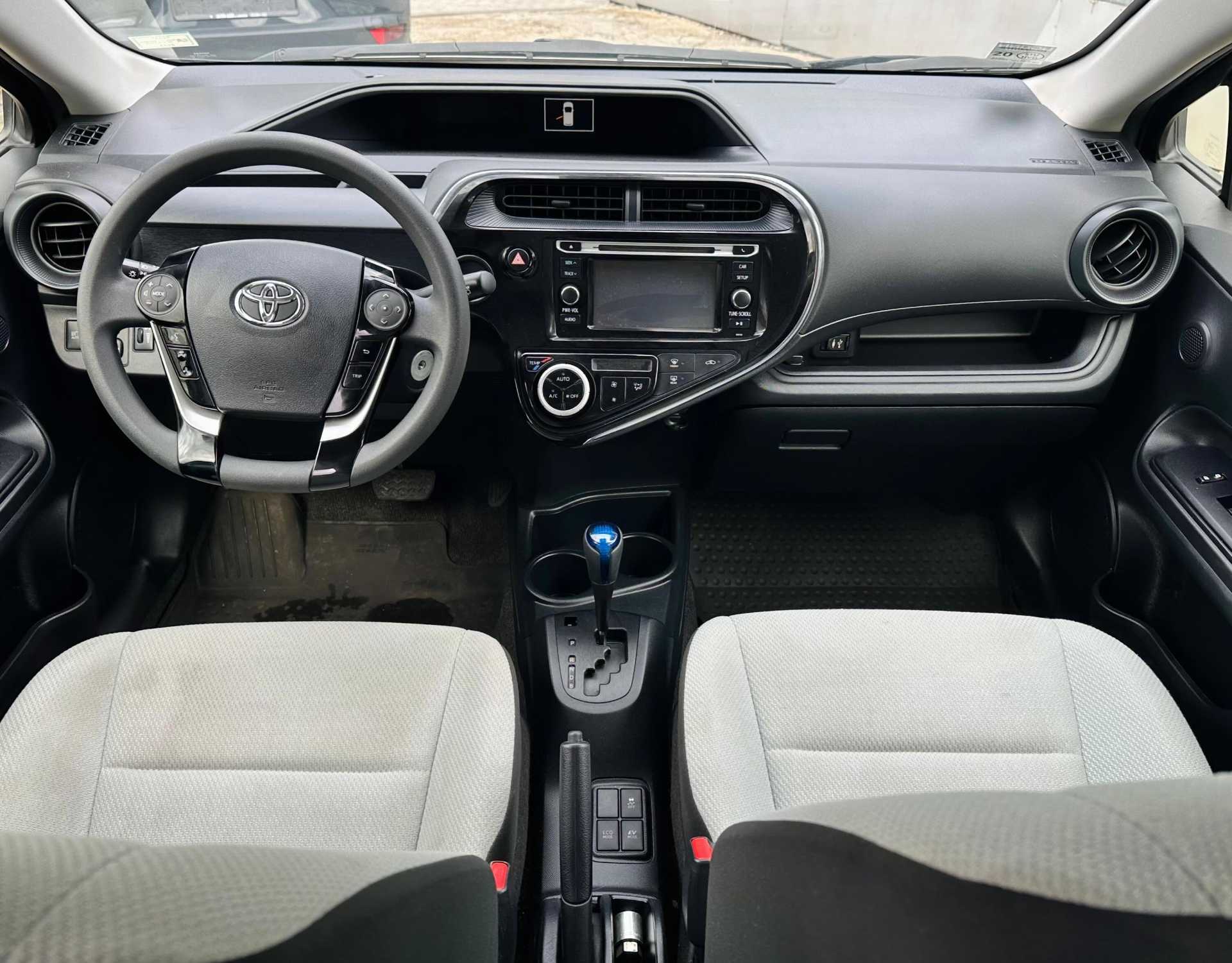 Toyota Prius C 2018
