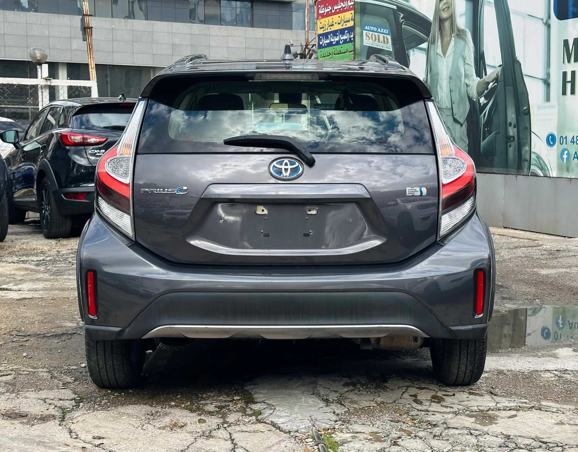 Toyota Prius C 2018