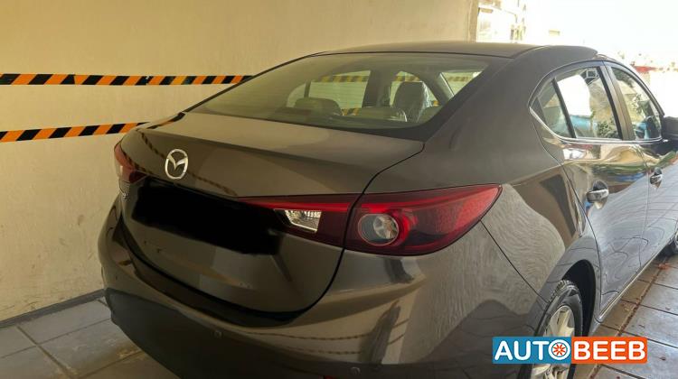 Mazda 3 2018