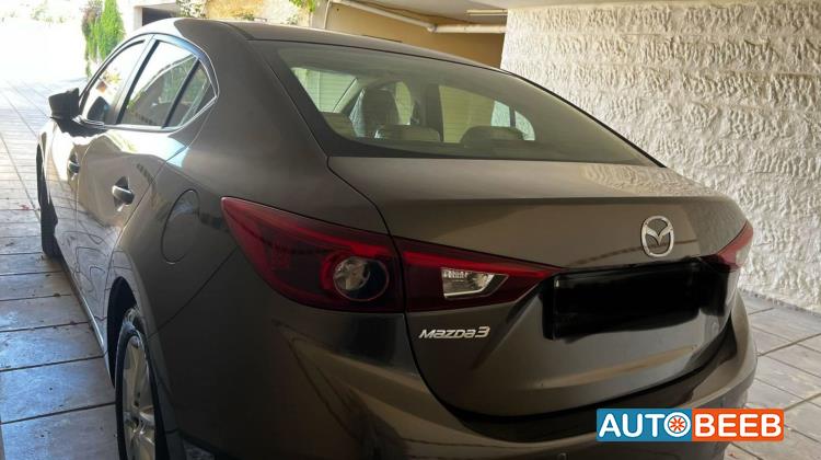 Mazda 3 2018
