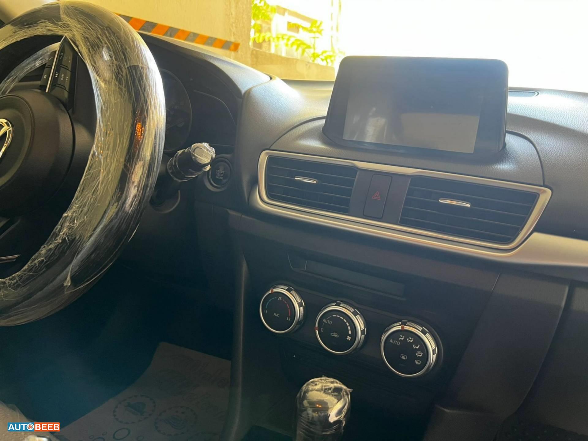 Mazda 3 2018