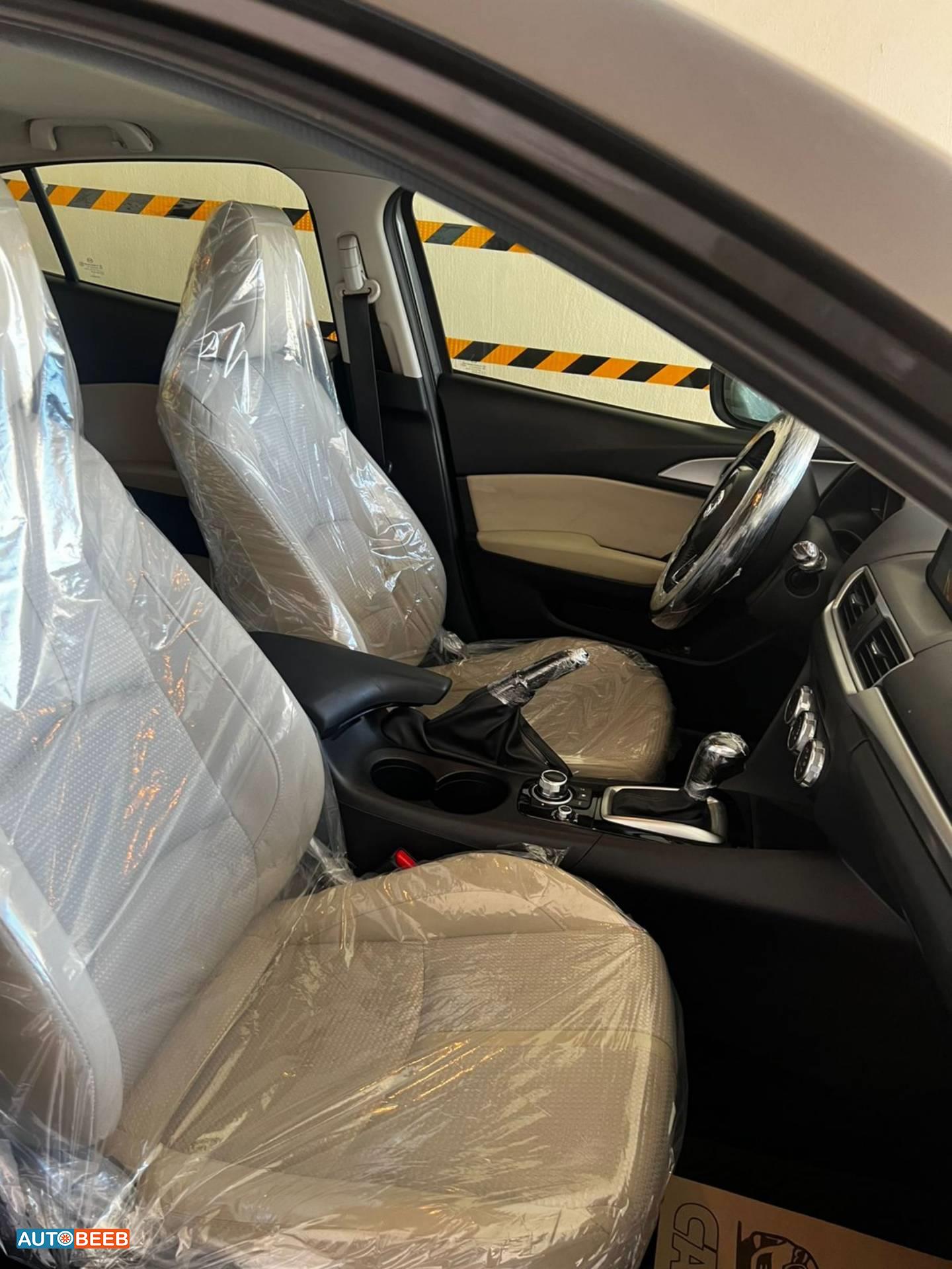Mazda 3 2018