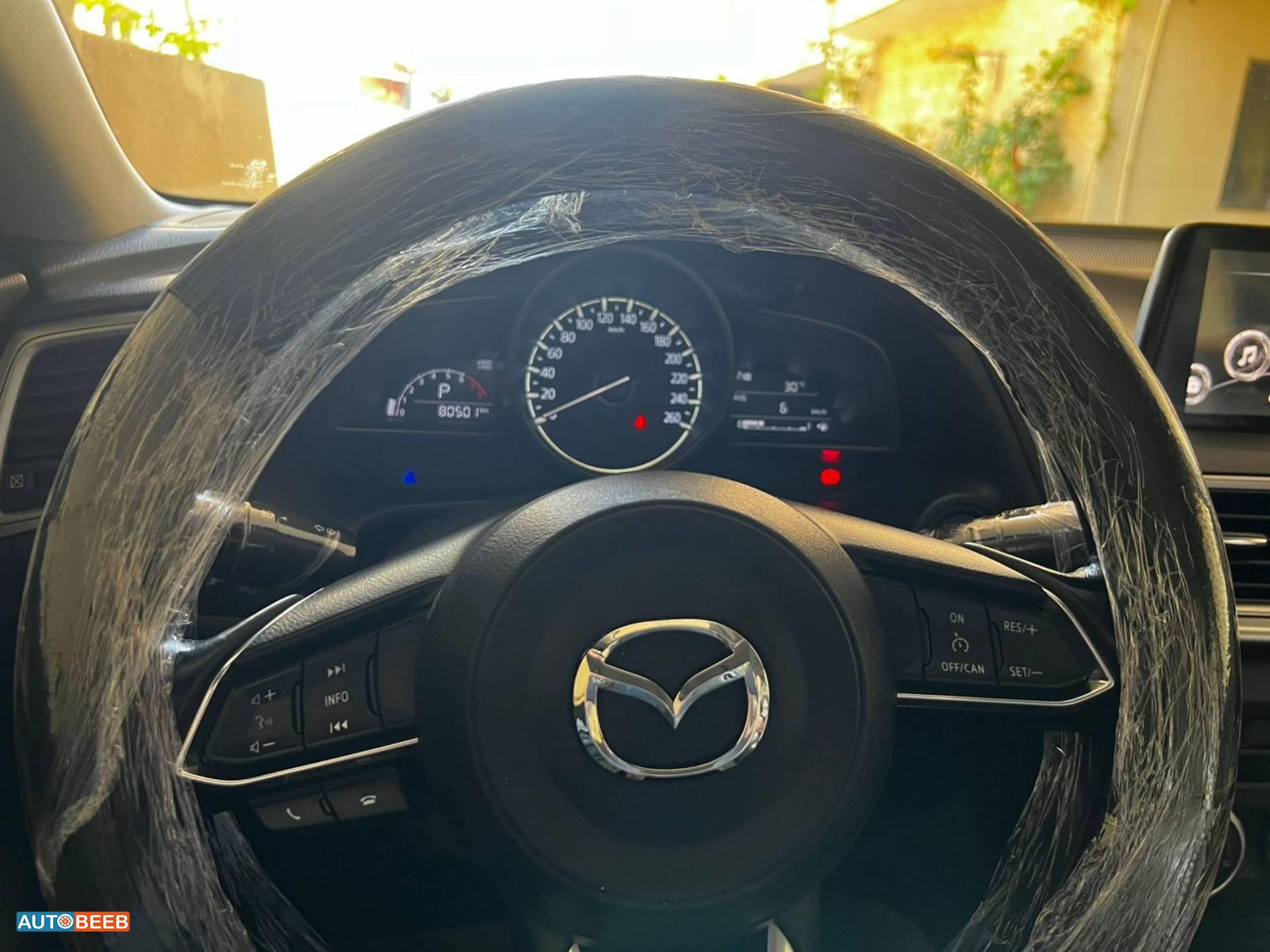 Mazda 3 2018