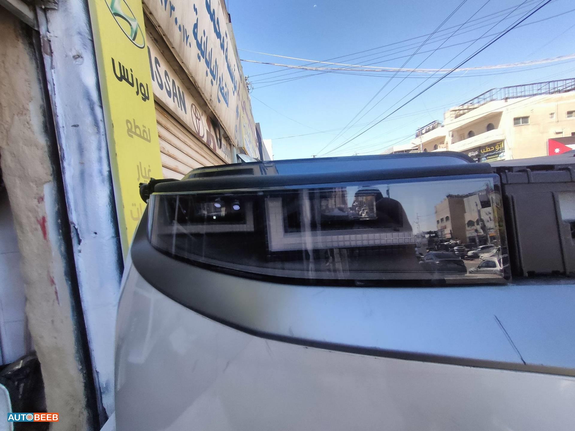 ضوء امامي يمين هيونداي ايونيك 5 2022 2023 2024