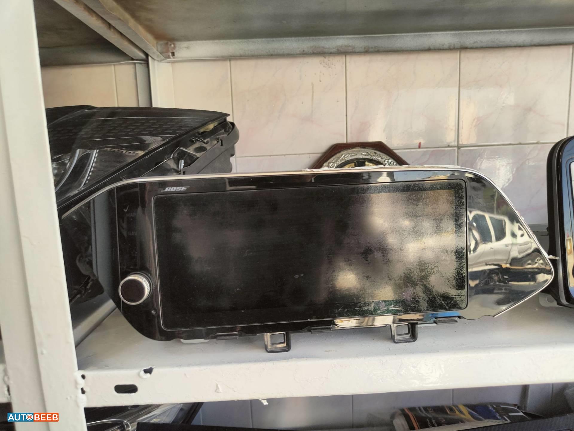 Electronics DVD Player Hyundai Sonata