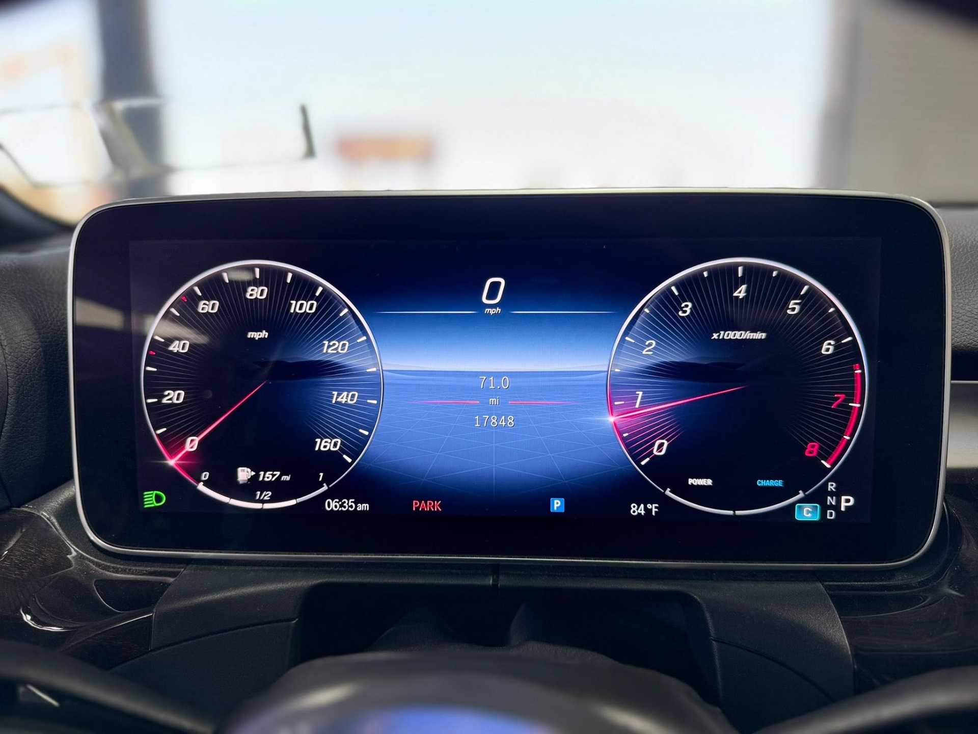 Mercedes Benz C300 2024