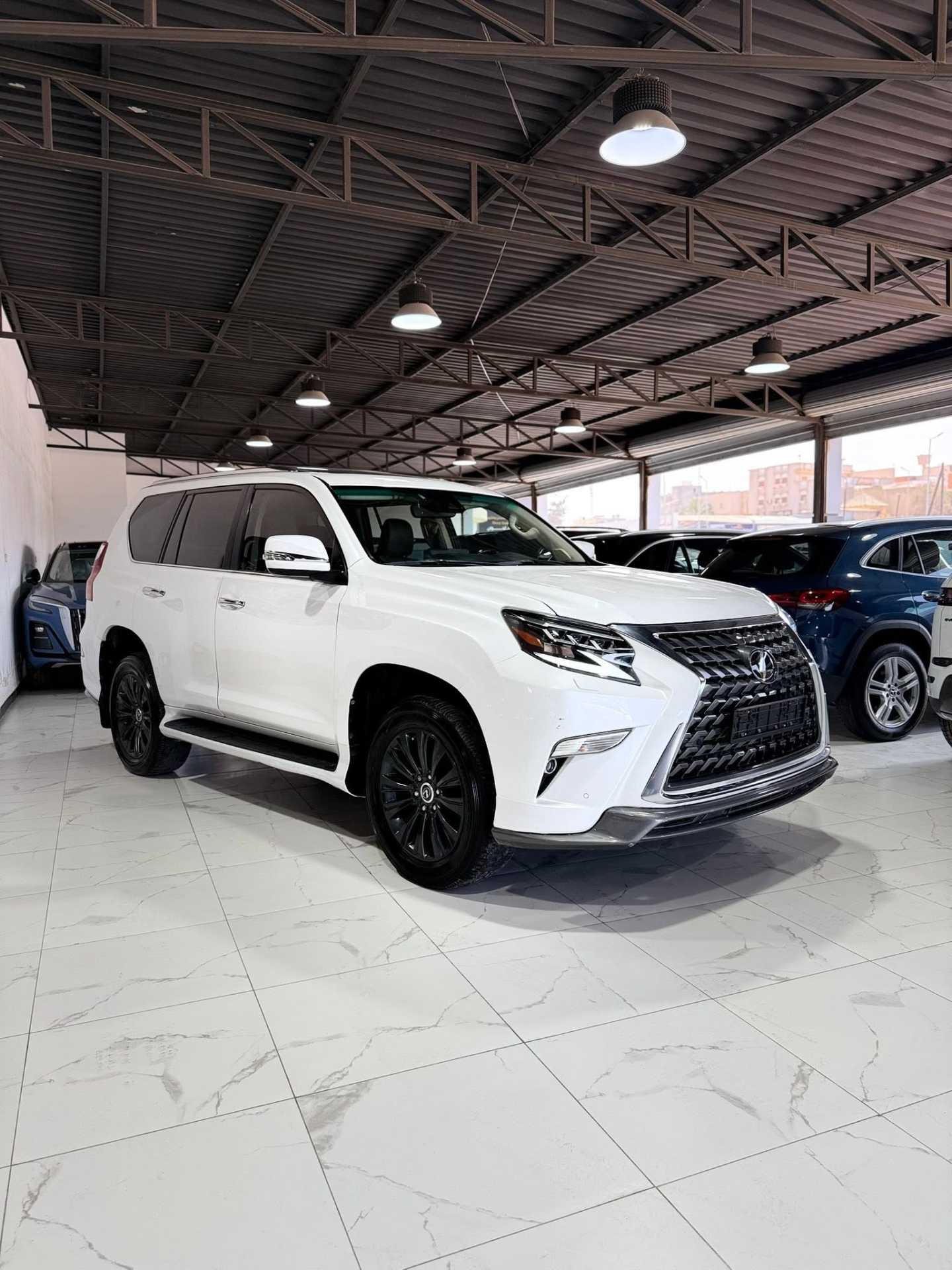 Lexus GX460 2023