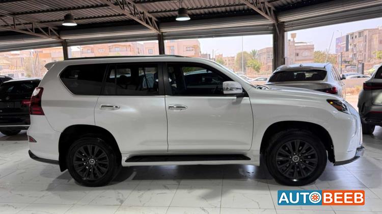 Lexus GX460 2023