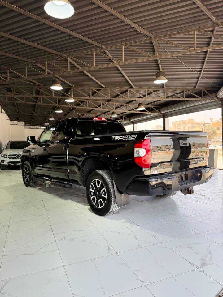 Toyota Tundra 2019