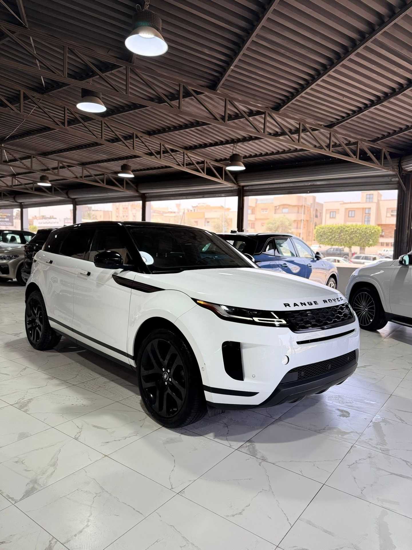 Land Rover Range Rover Evoque 2021
