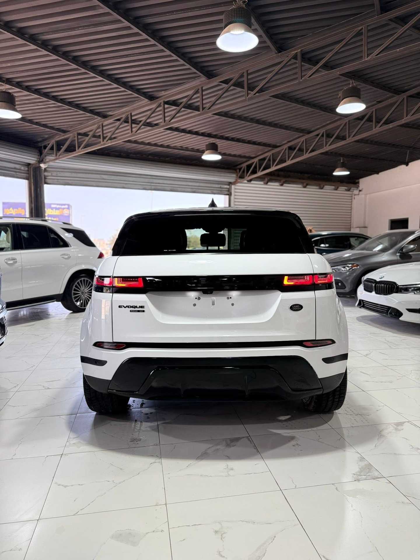 Land Rover Range Rover Evoque 2021