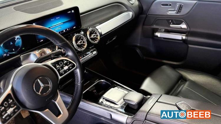 Mercedes Benz GLB250 2021