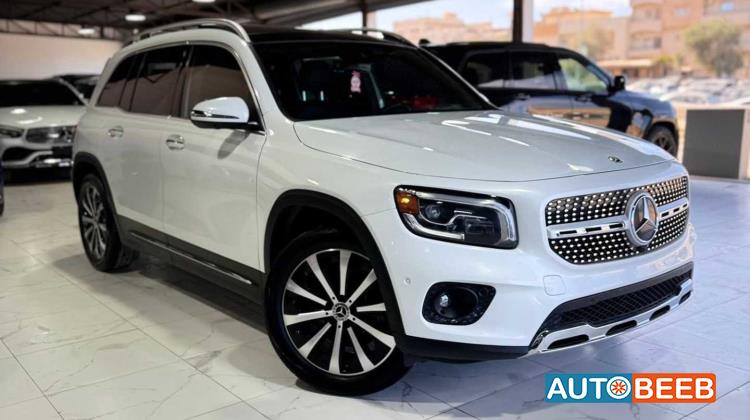 Mercedes Benz GLB250 2021