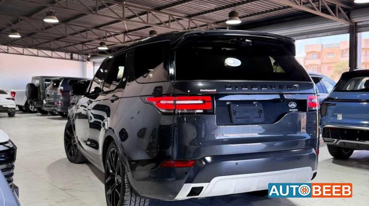 Land Rover Discovery 2020