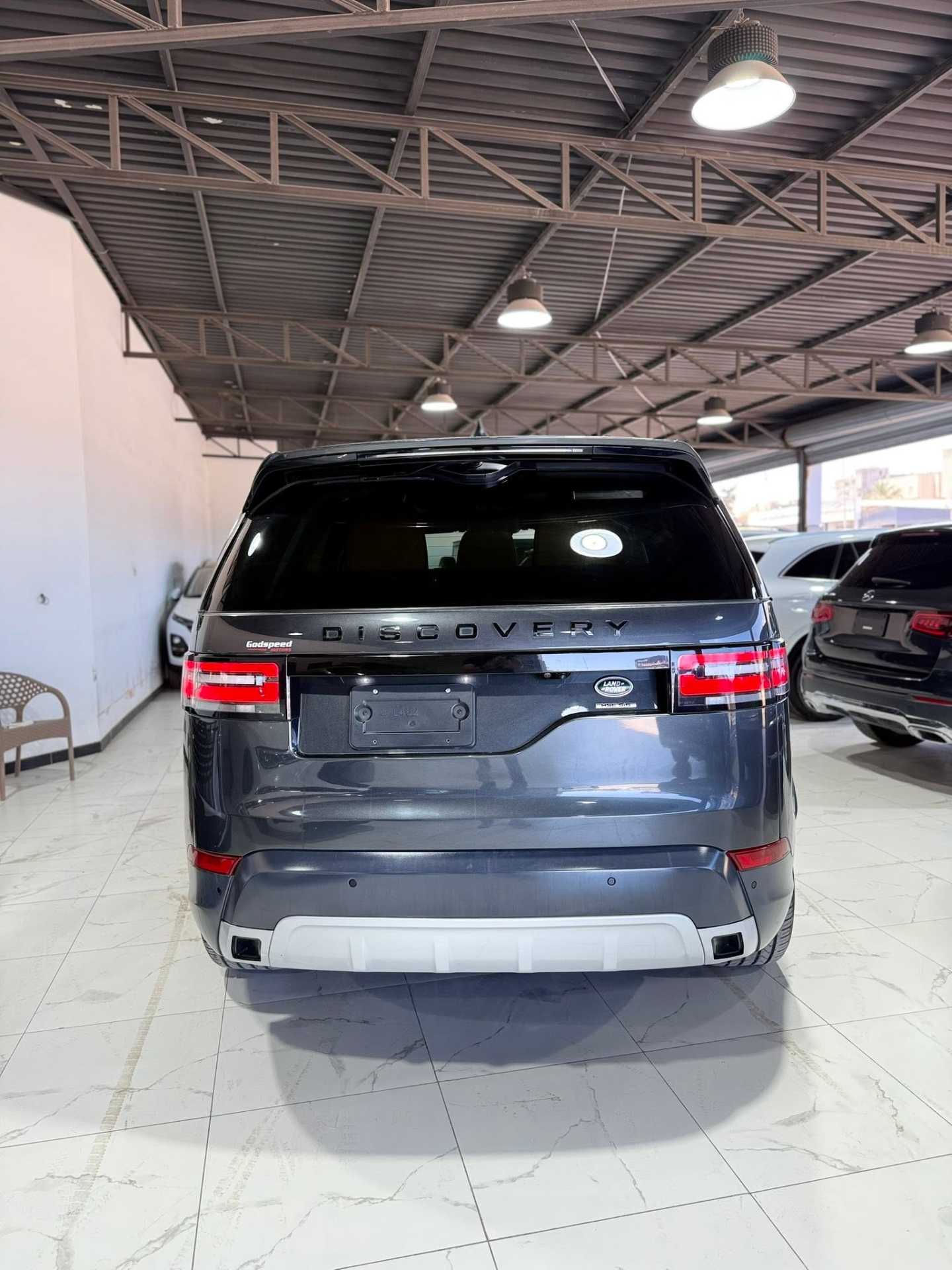 Land Rover Discovery 2020