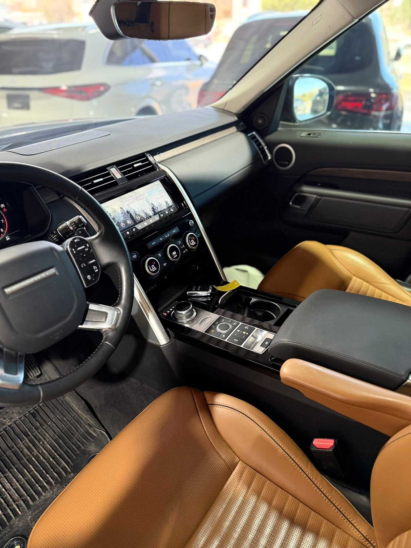 Land Rover Discovery 2020