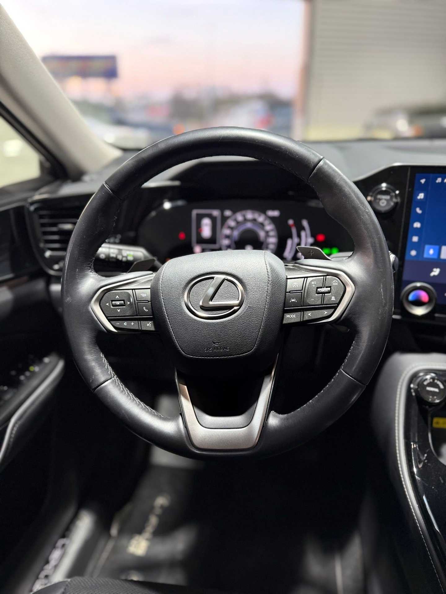 لكزس NX350 2025