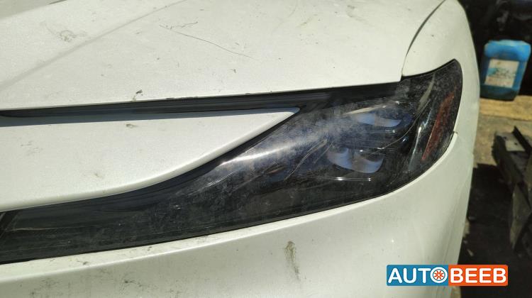 Lights Front light Toyota Camry