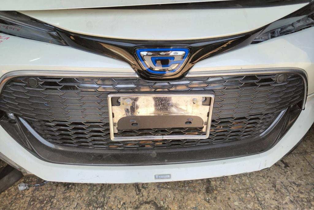 Body  Grilles Toyota Corolla
