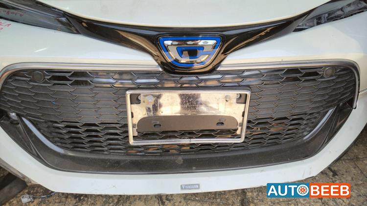 Body  Grilles Toyota Corolla