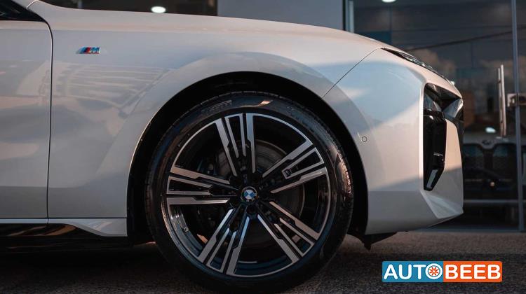 BMW 750e xDrive 2024