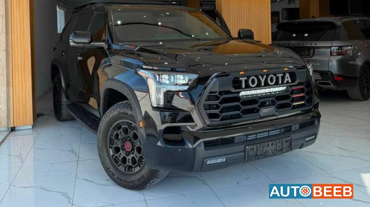 Toyota Sequoia 2024